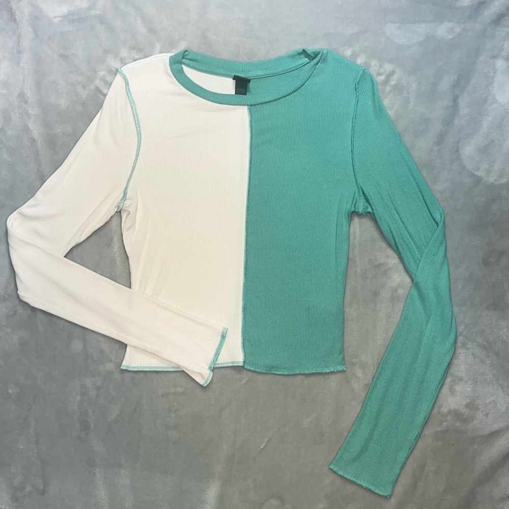 Wild Fable Women's Split Colored Long Sleeve Top